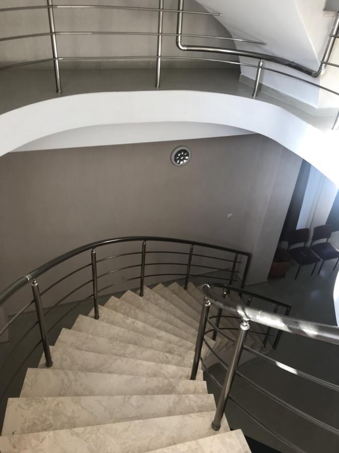 Kmg Hotel Khashuri Esterno foto